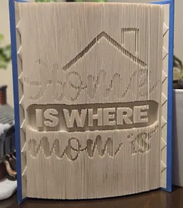 Home, by Bruni King, pattern by Susanne Malmgren, Three Tone fold